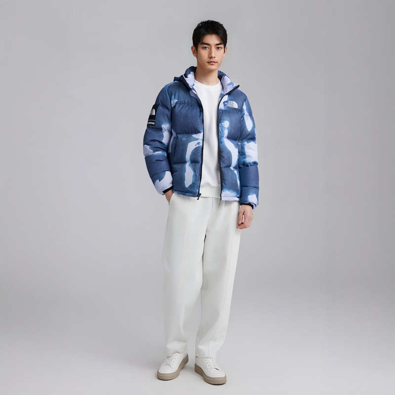Supreme x THE NORTH FACE FW21 TNF Bleached Denim Print Nuptse Jacket