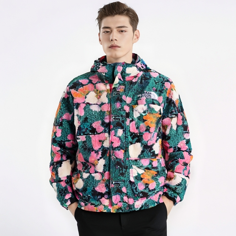 Supreme x x THE NORTH FACE Logo