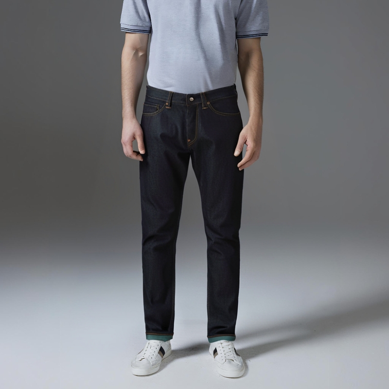 EVISU M