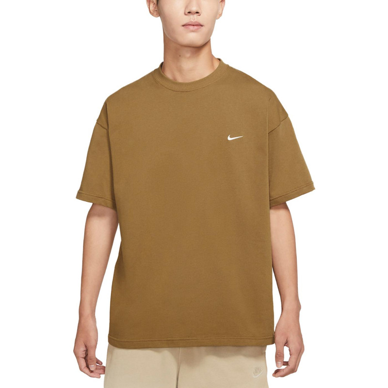 Nike T