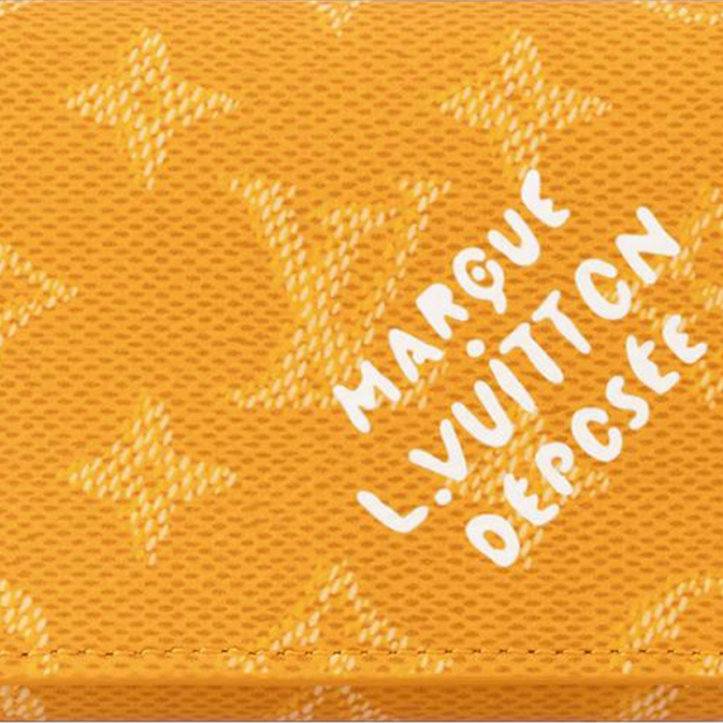 LOUIS VUITTON Envelope Monogram Heritage