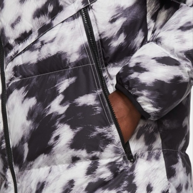Nike Down-fill Windrunner Shield