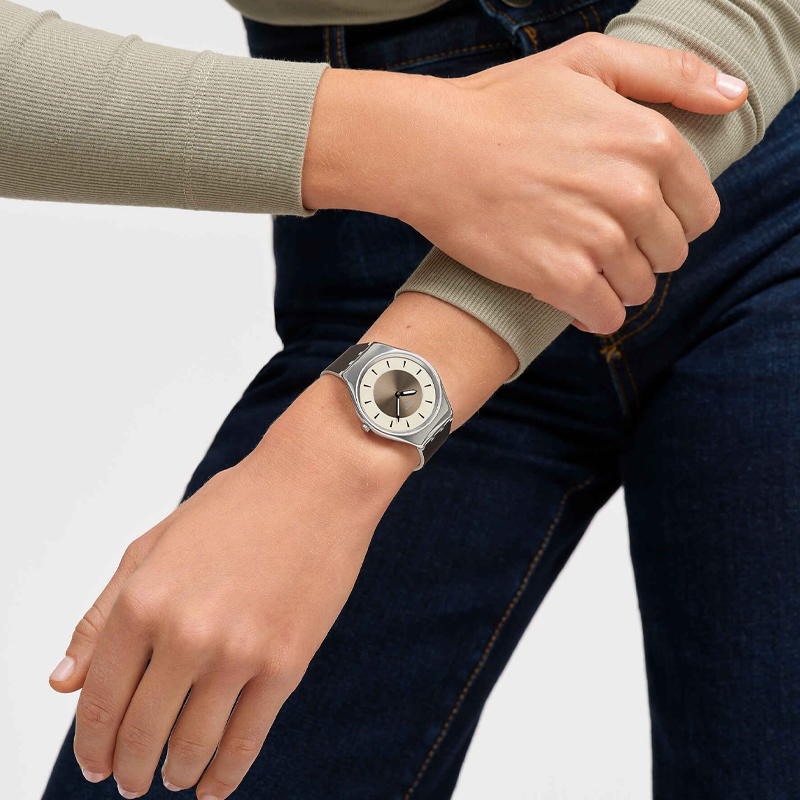 SWATCHSwatch Essentials 30 38mm