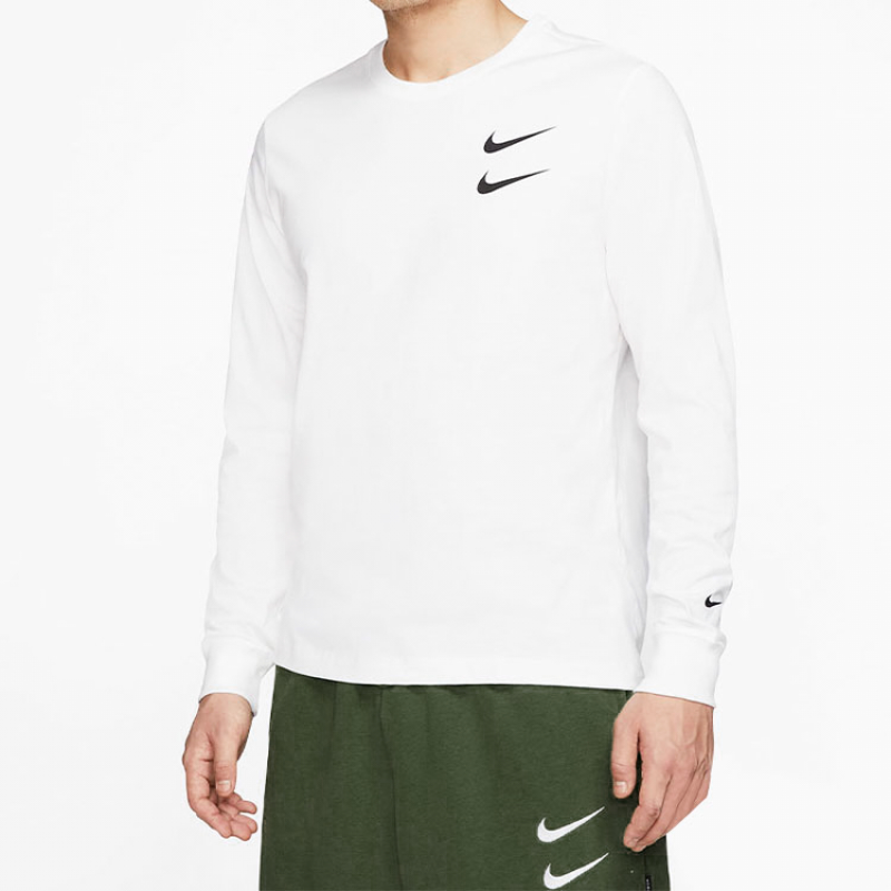Nike Swoosh T