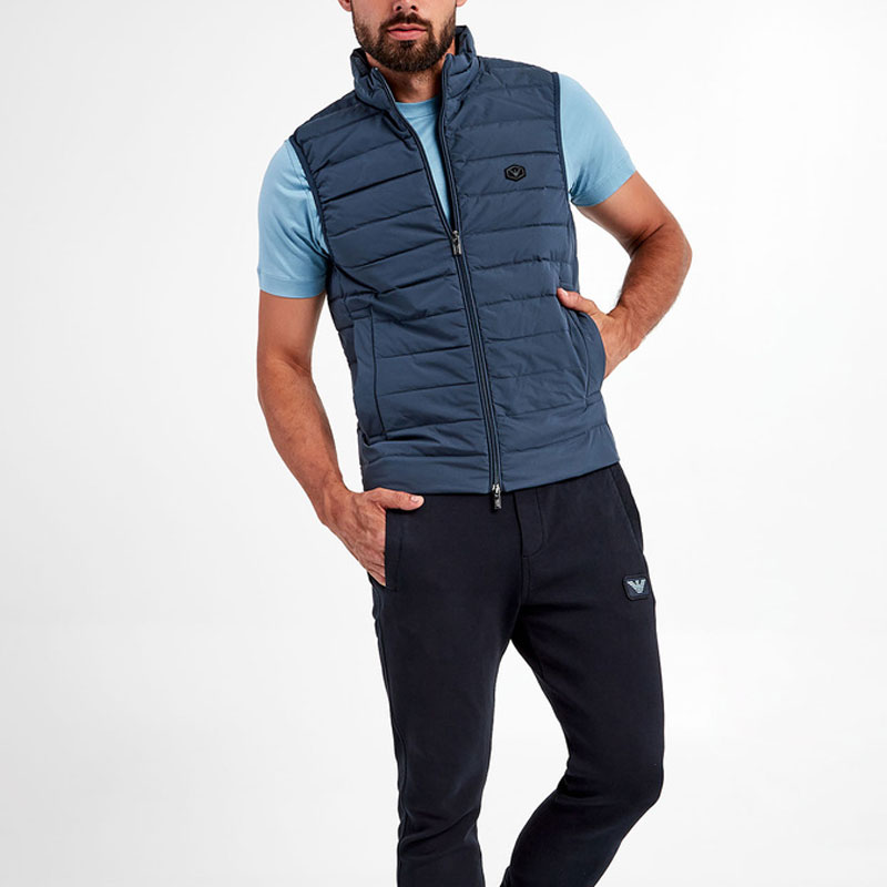 EMPORIO ARMANI SS23 Logo