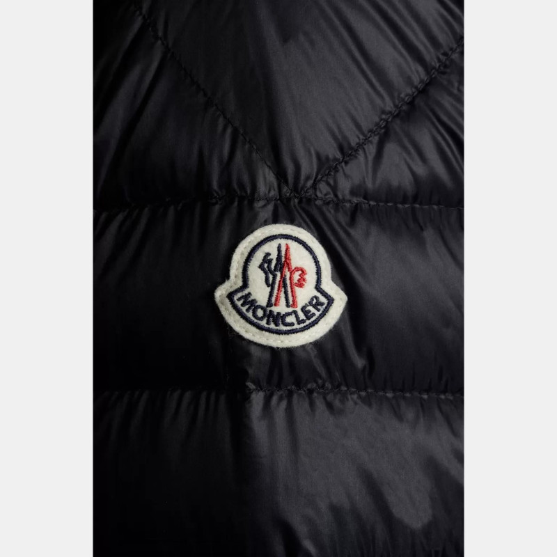 Moncler SS22