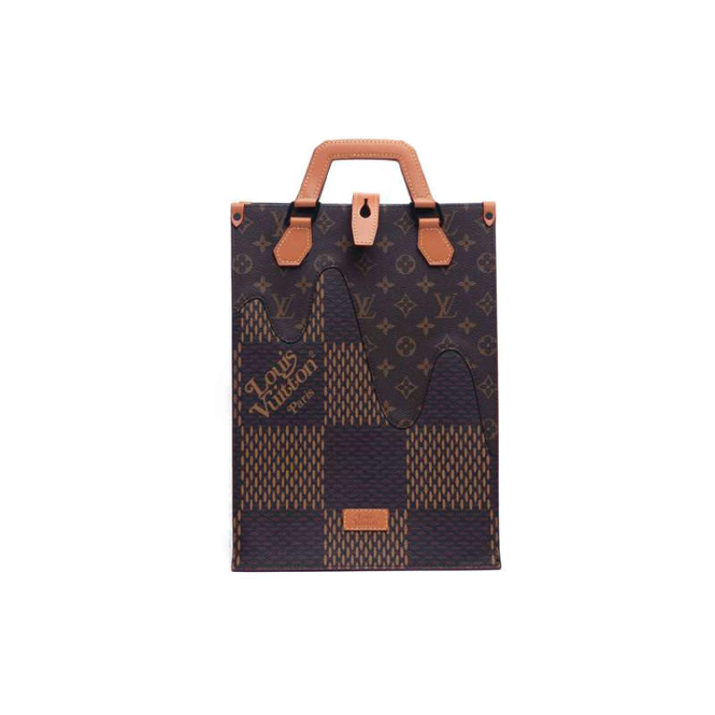 LOUIS VUITTON x NIGO