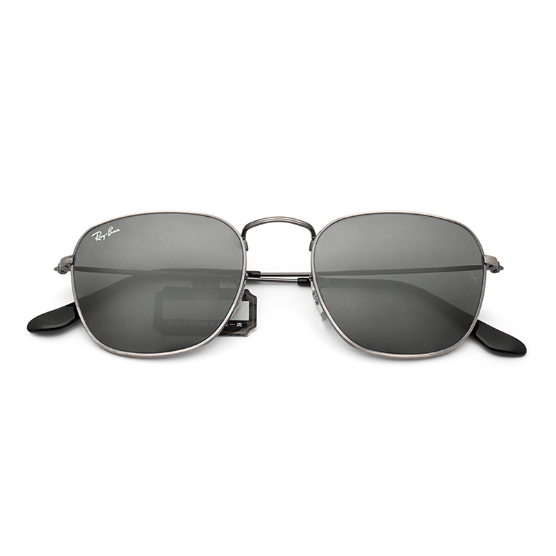 RayBan