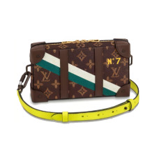 LOUIS VUITTON Trunk