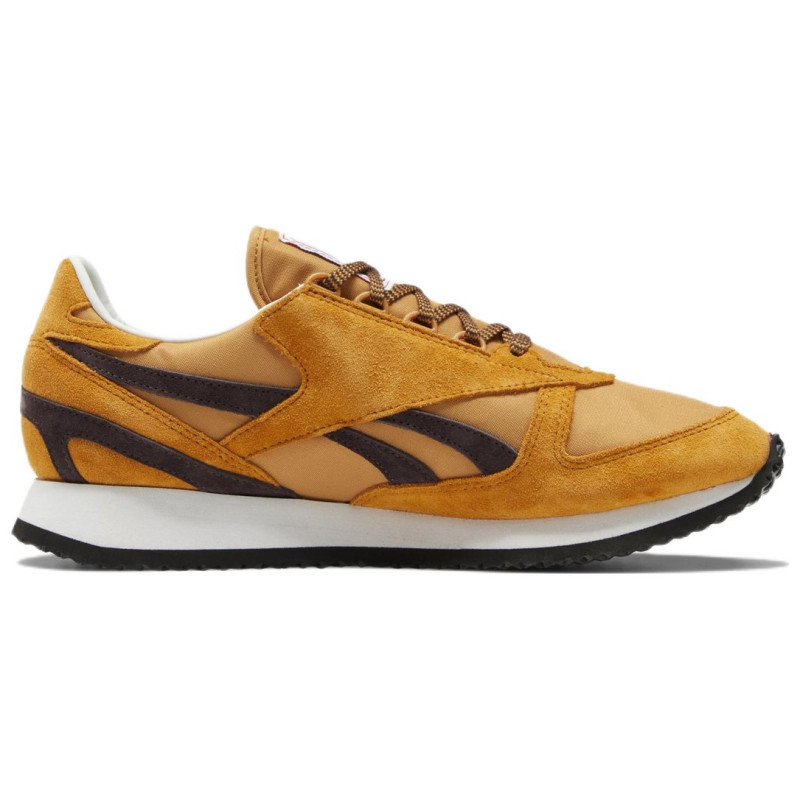 Reebok Victory
