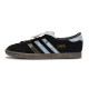 adidas originals Stadt 811