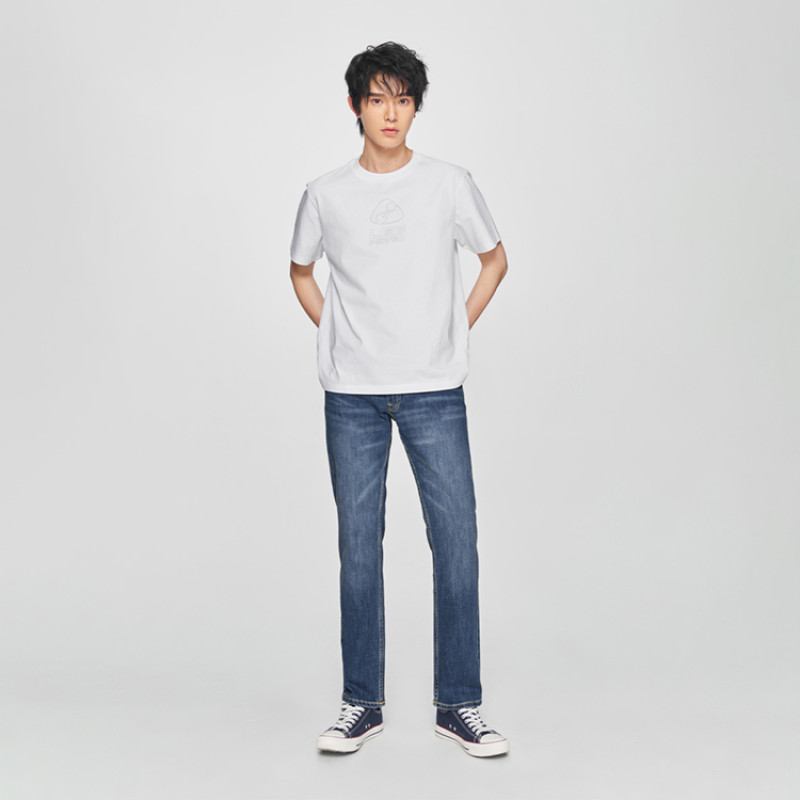 Lee