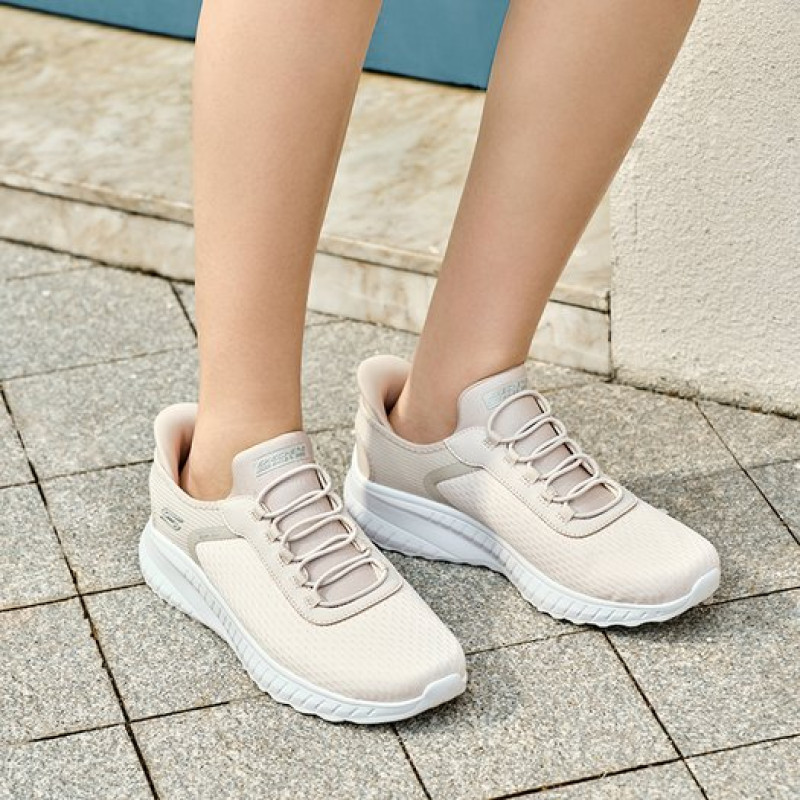 Skechers