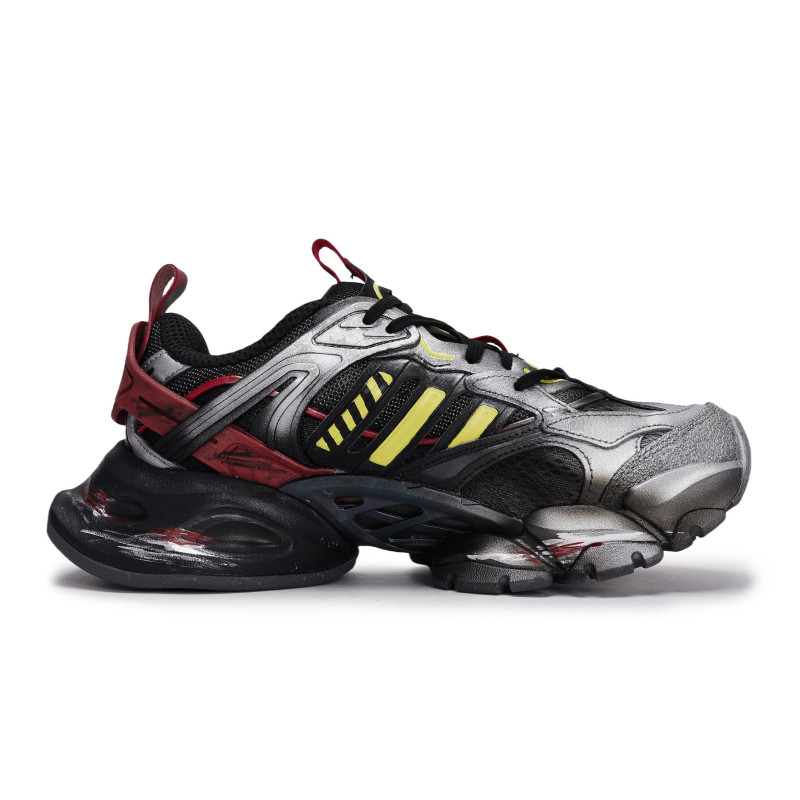 adidas XLG RUNNER DELUXE 811