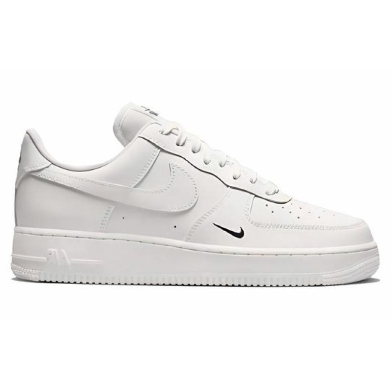 Nike Air Force 1 '07 ESS TRK3
