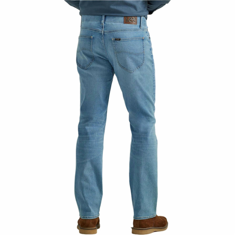Lee