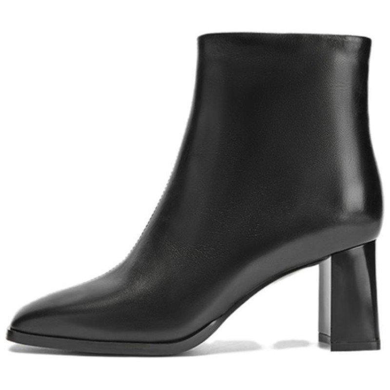 NINE WEST