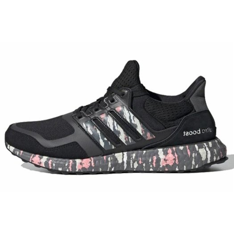 adidas Ultraboost DNA