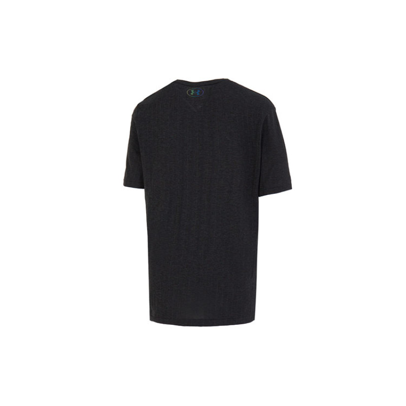 Under Armour T