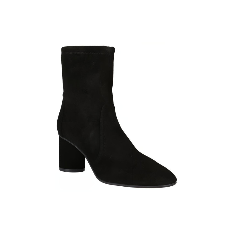 stuart weitzmanSW