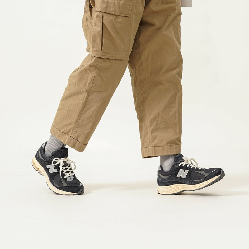 New Balance NB 2002R