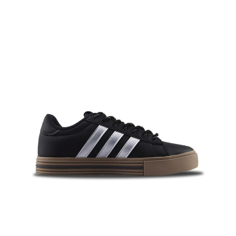 adidas Daily 4.0