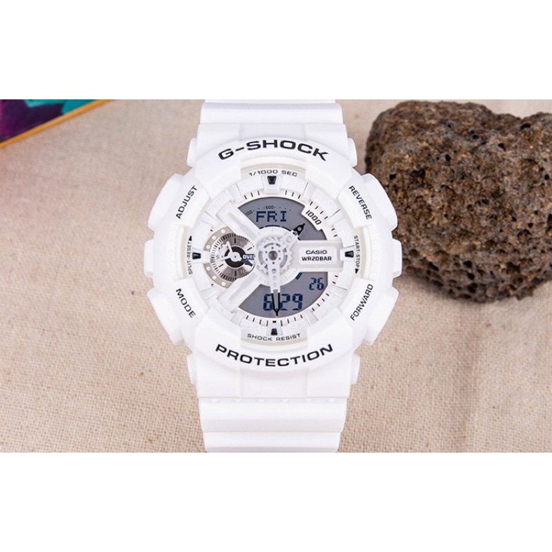 G-SHOCK LED GA-110MW-7A