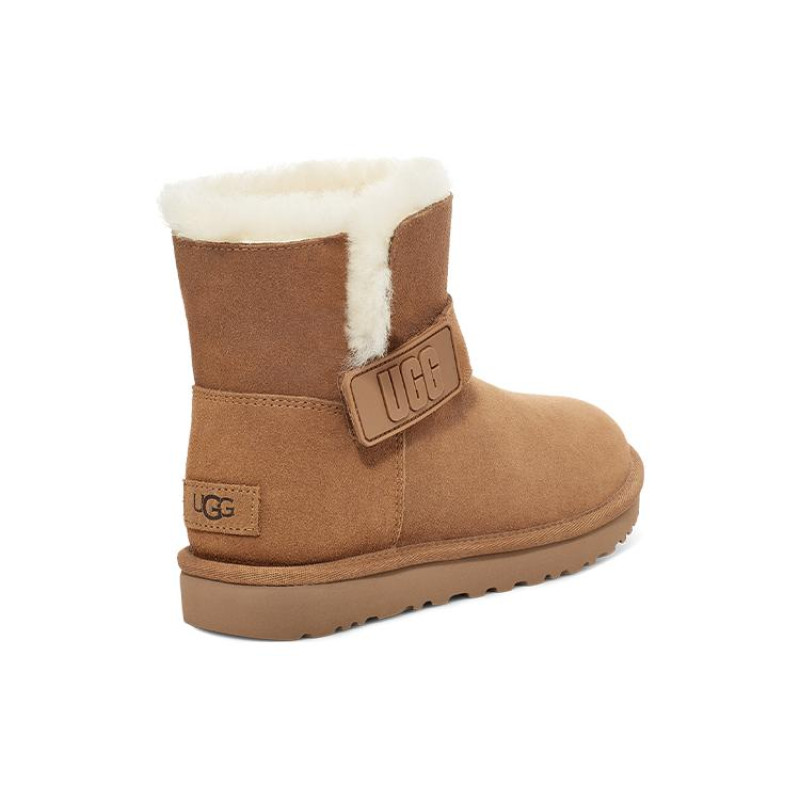 UGG Classic Novelty
