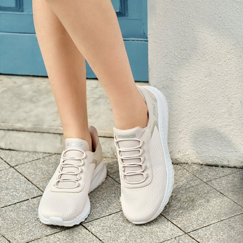 Skechers