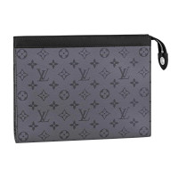 LOUIS VUITTON Pochette Voyage MM
