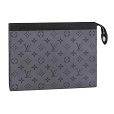 LOUIS VUITTON Pochette Voyage MM