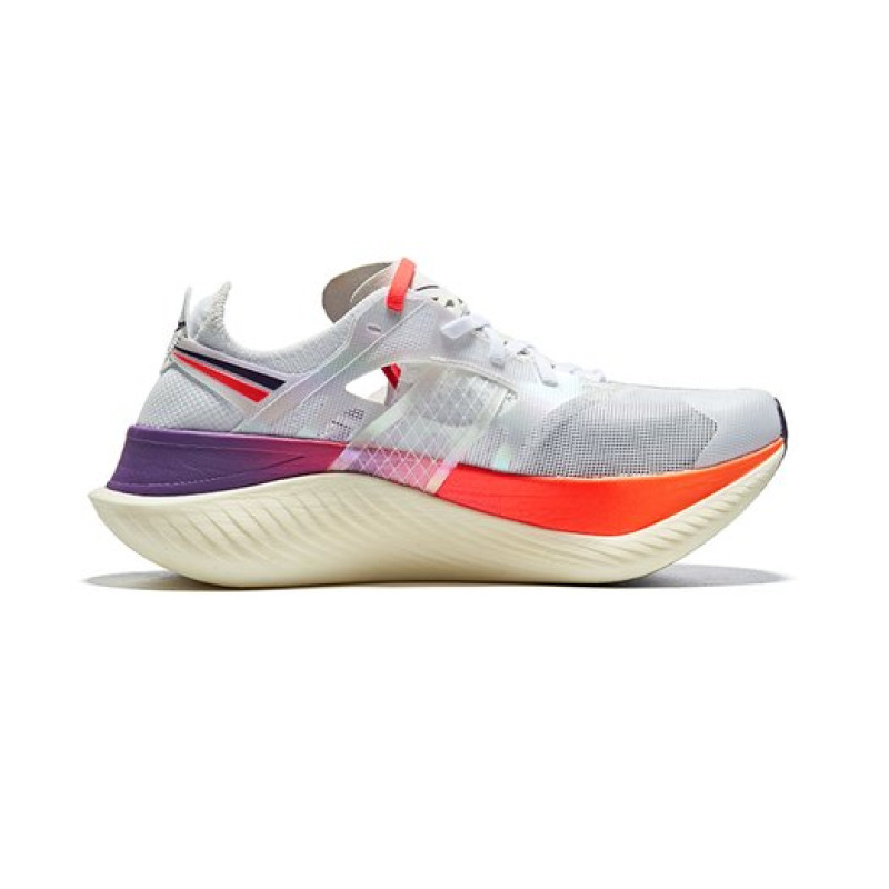 Saucony Endorphin Elite