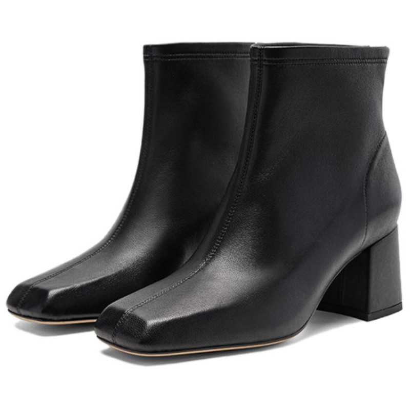 NINE WEST