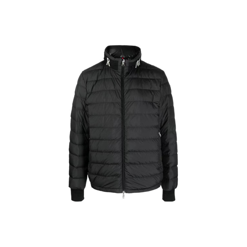 Moncler SS23 akio