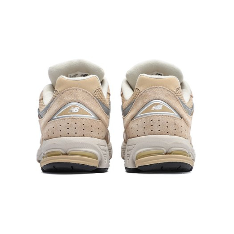 New Balance NB 2002R