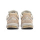 New Balance NB 2002R