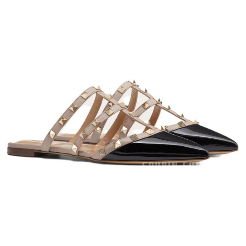 Valentino Rockstud