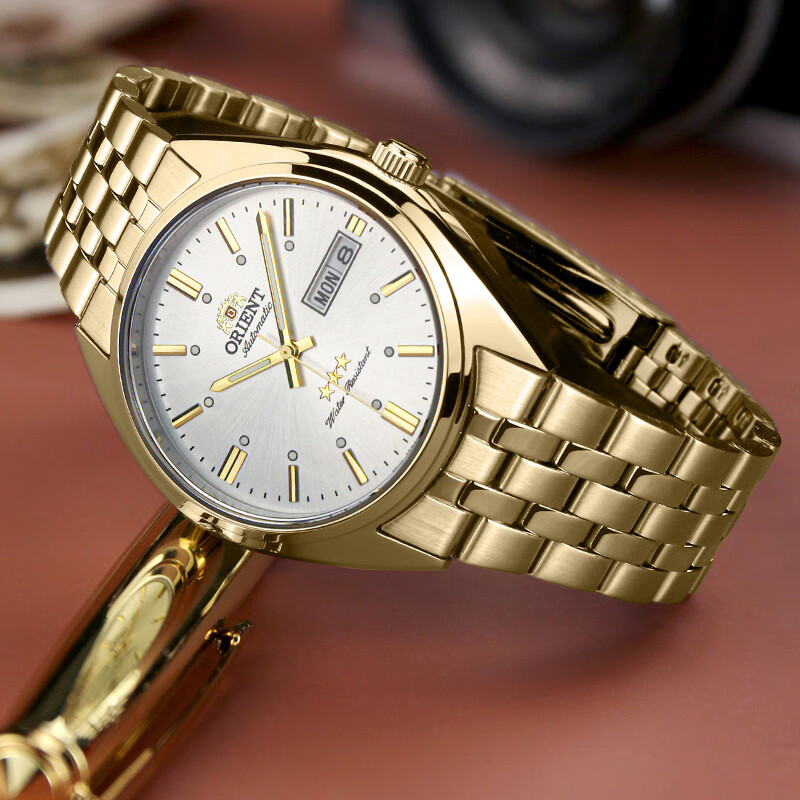 ORIENT RA-AB0E05