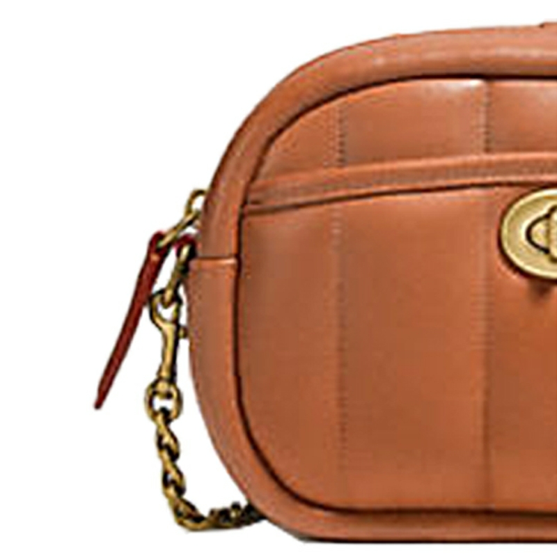 COACH Camera 20