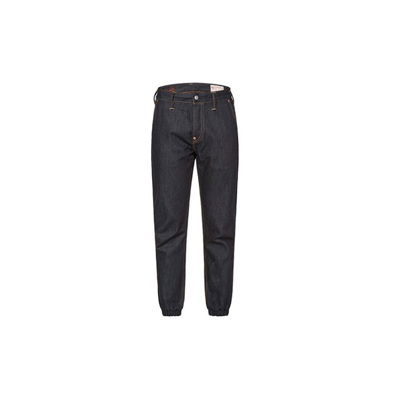 EVISU M