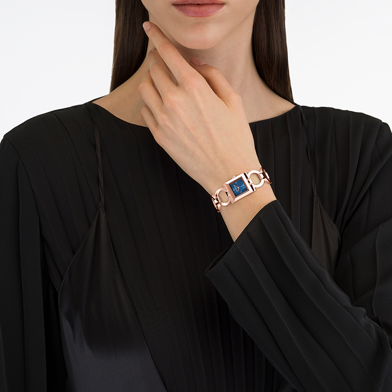 FERRAGAMO SFKT00323