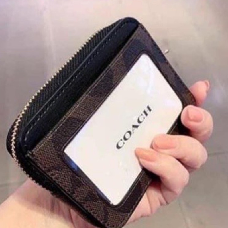 COACH Card Case Logo