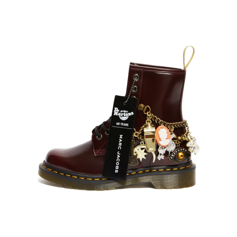 MARC JACOBS x Dr.Martens