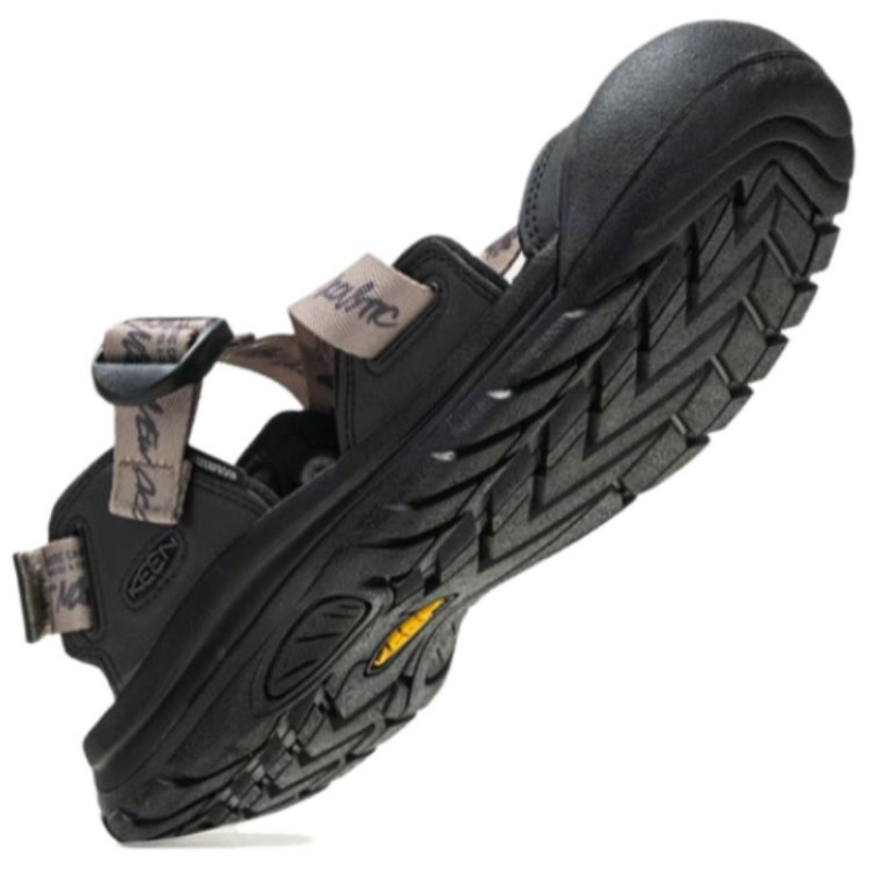NEW ACOUSTIC CAMP x KEEN Zerraport 2