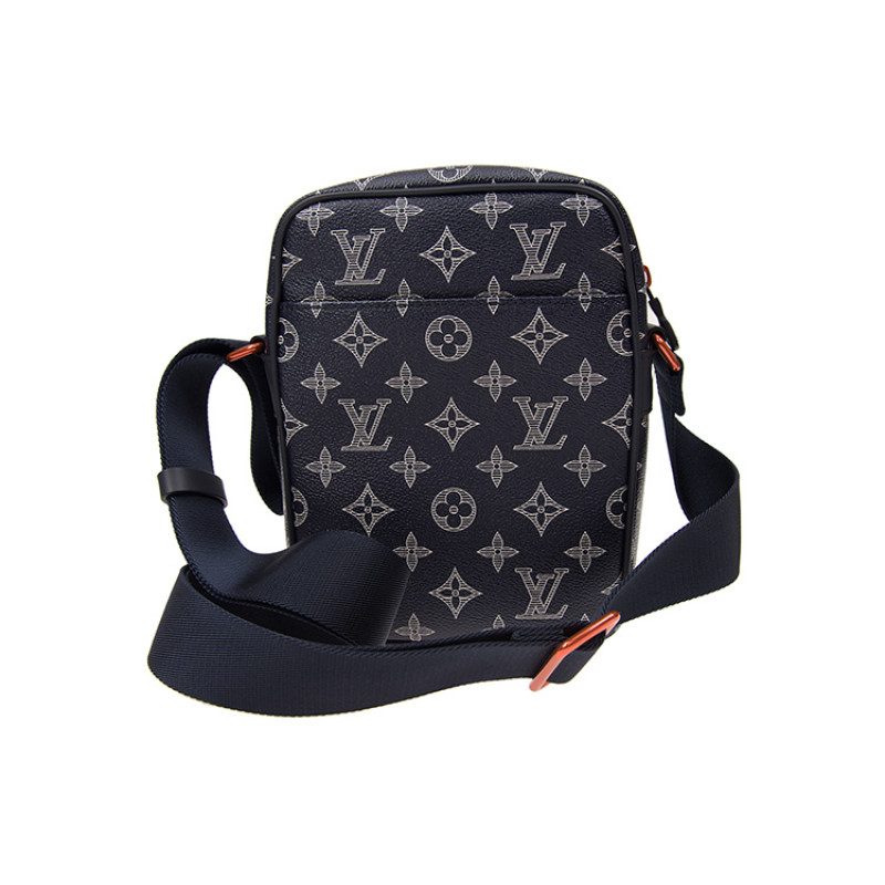 LOUIS VUITTON Danube Logo