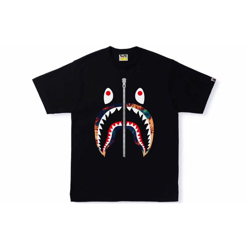 A BATHING APE T