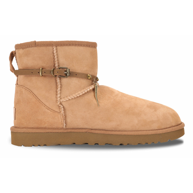 UGG CLASSIC MINI