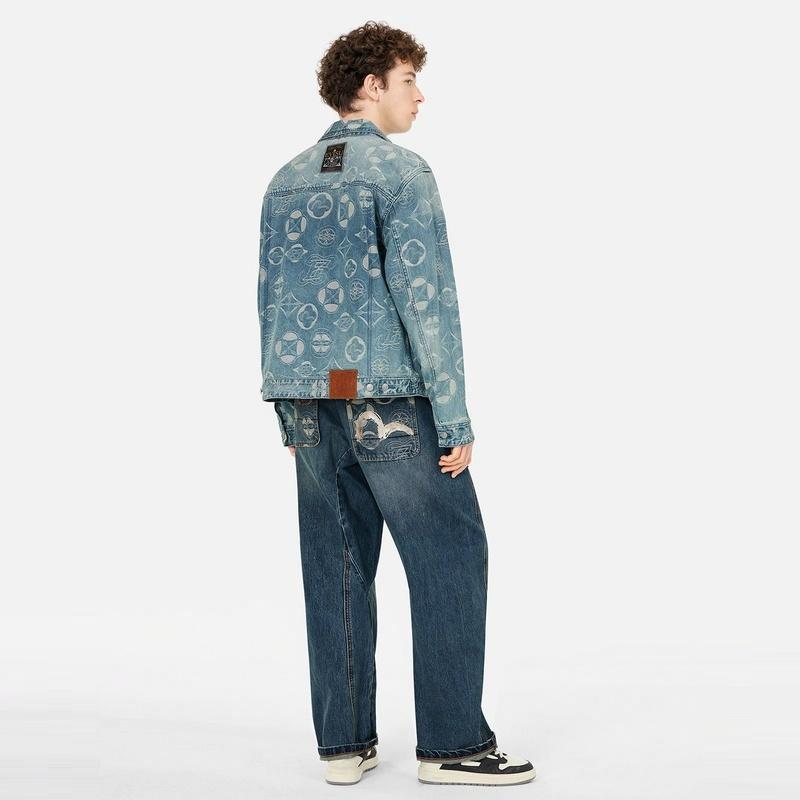 EVISU 2025