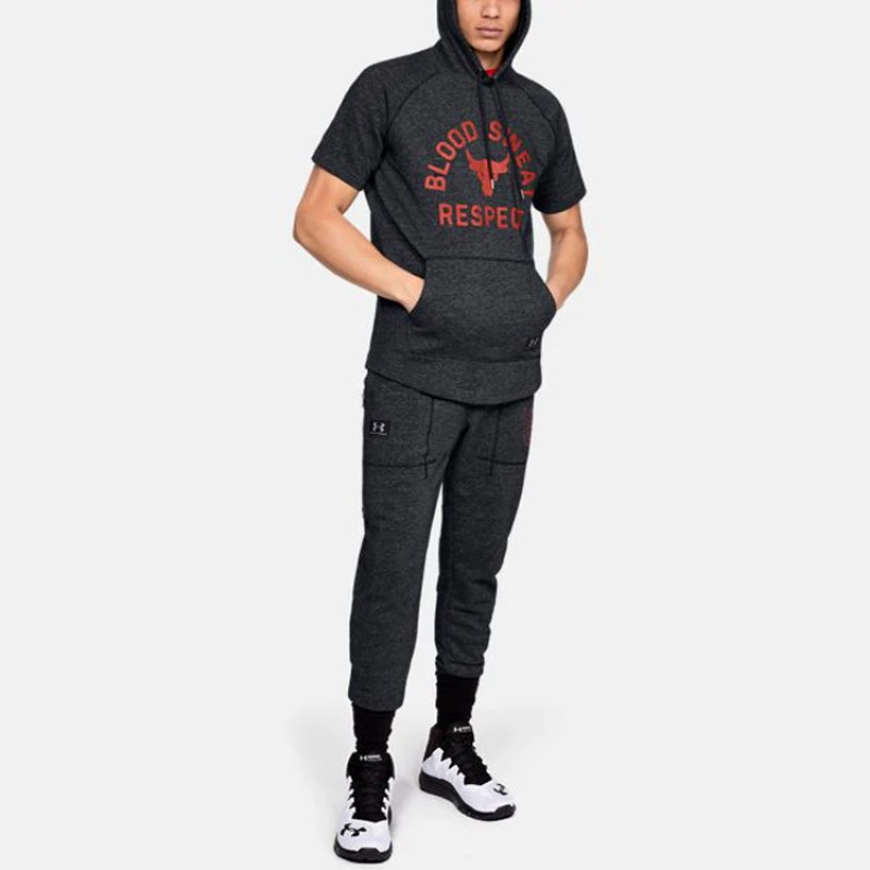Under Armour T