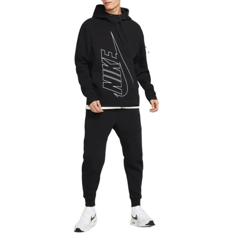 Nike Tech Fleece Logo